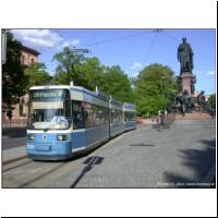 2003-05-03 19 Maxmonument 2120.JPG